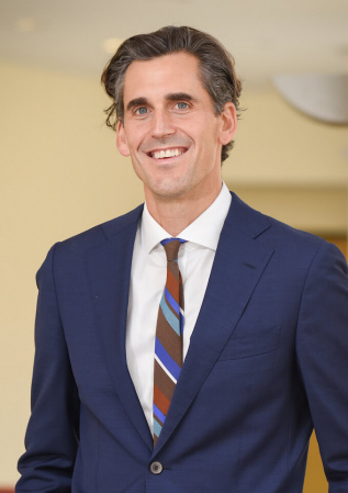 Dr Andrew Newman Dr Andrew Newman
